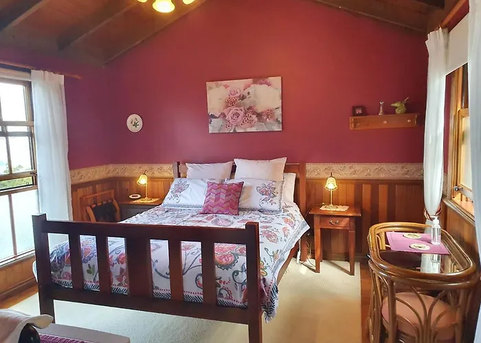 Tamborine Mountain Bed And Breakfast