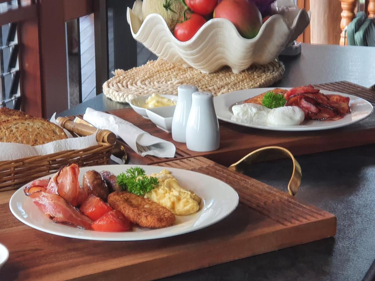 Tamborine Mountain Bed And Breakfast Bed & Breakfast Mount Tamborine