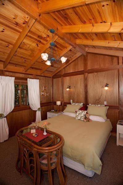 Tamborine Mountain Bed And Breakfast 4*